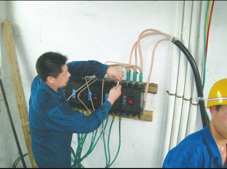 河北省电工证复审的流程